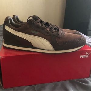 Puma sneakers
